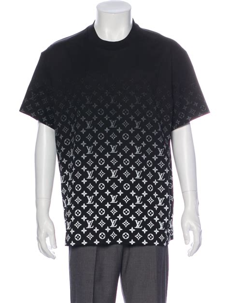 louis vuitton monogram shorts|Louis Vuitton gradient t shirt.